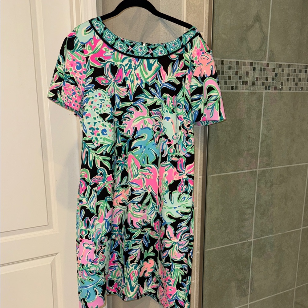 Lilly Pulitzer Tamaya Short Sleeve Shift Dress Onyx get wild Size XL